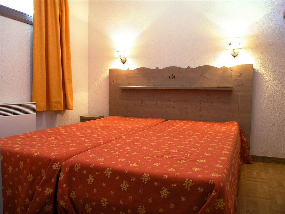 Aparthotel Noemys Ecrin des Neiges Chamrousse Exterior foto