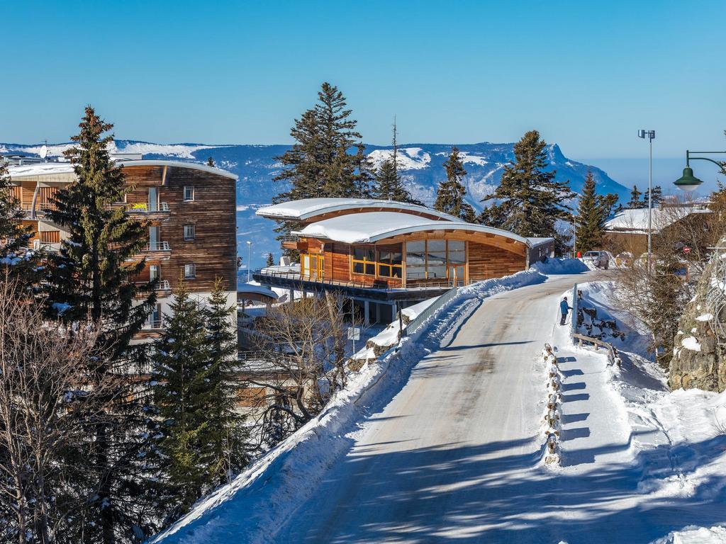 Aparthotel Noemys Ecrin des Neiges Chamrousse Exterior foto